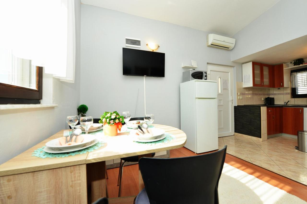 Apartment Lavender Vir Exterior foto