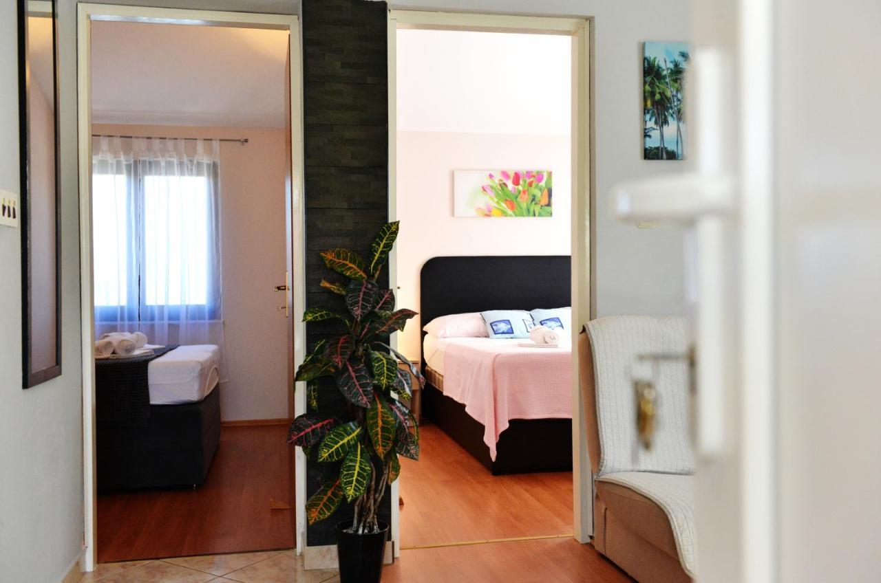Apartment Lavender Vir Exterior foto