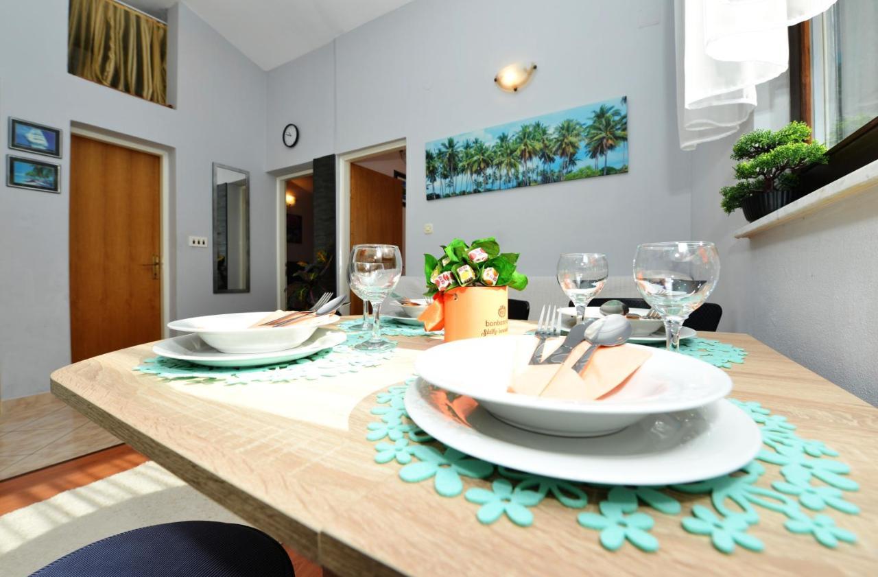 Apartment Lavender Vir Exterior foto